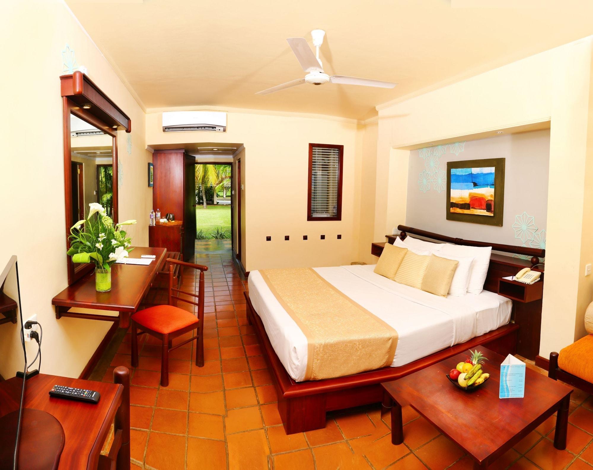 The Palms Hotell Beruwala Exteriör bild